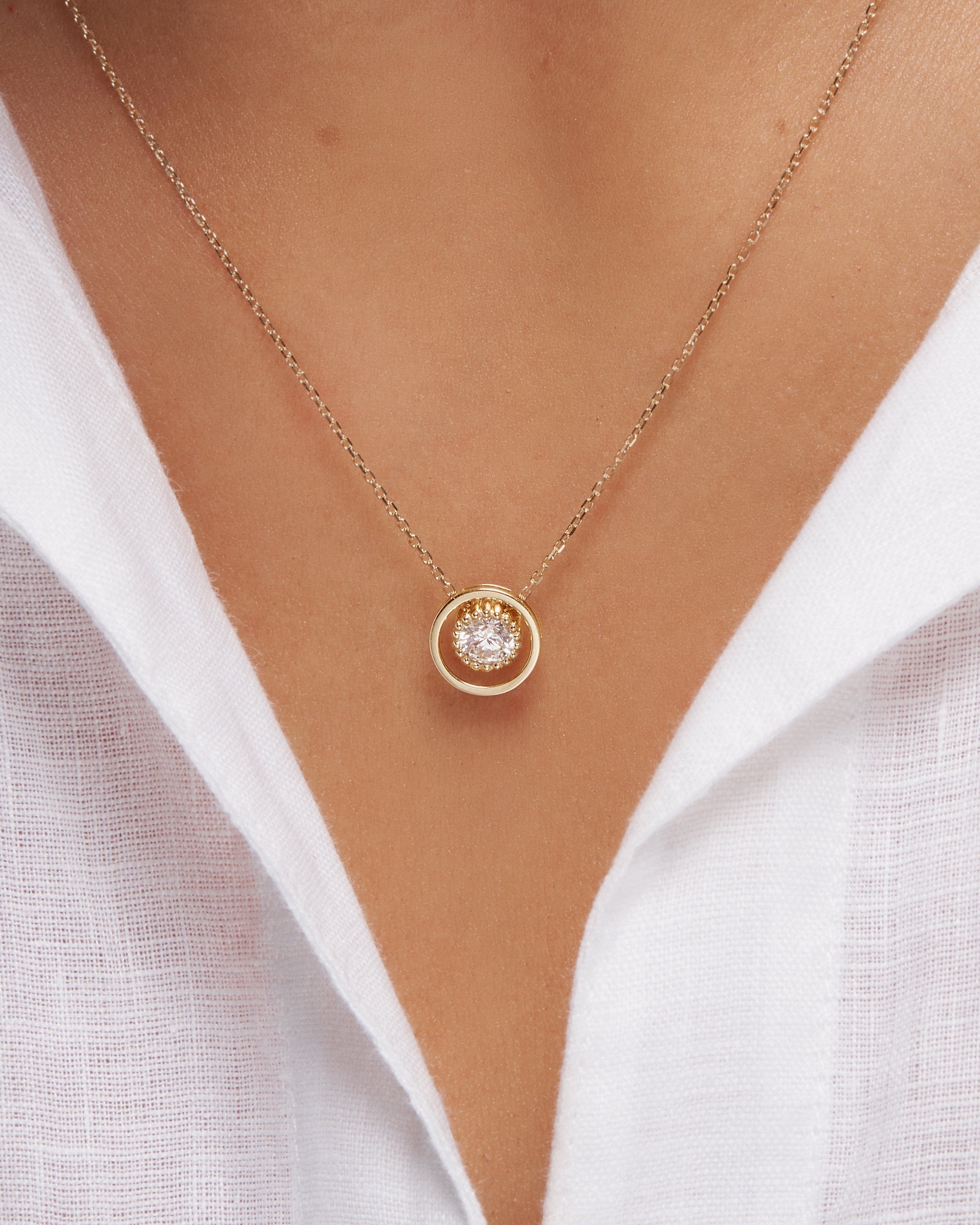 Eternal Halo Diamond Pendant Necklace