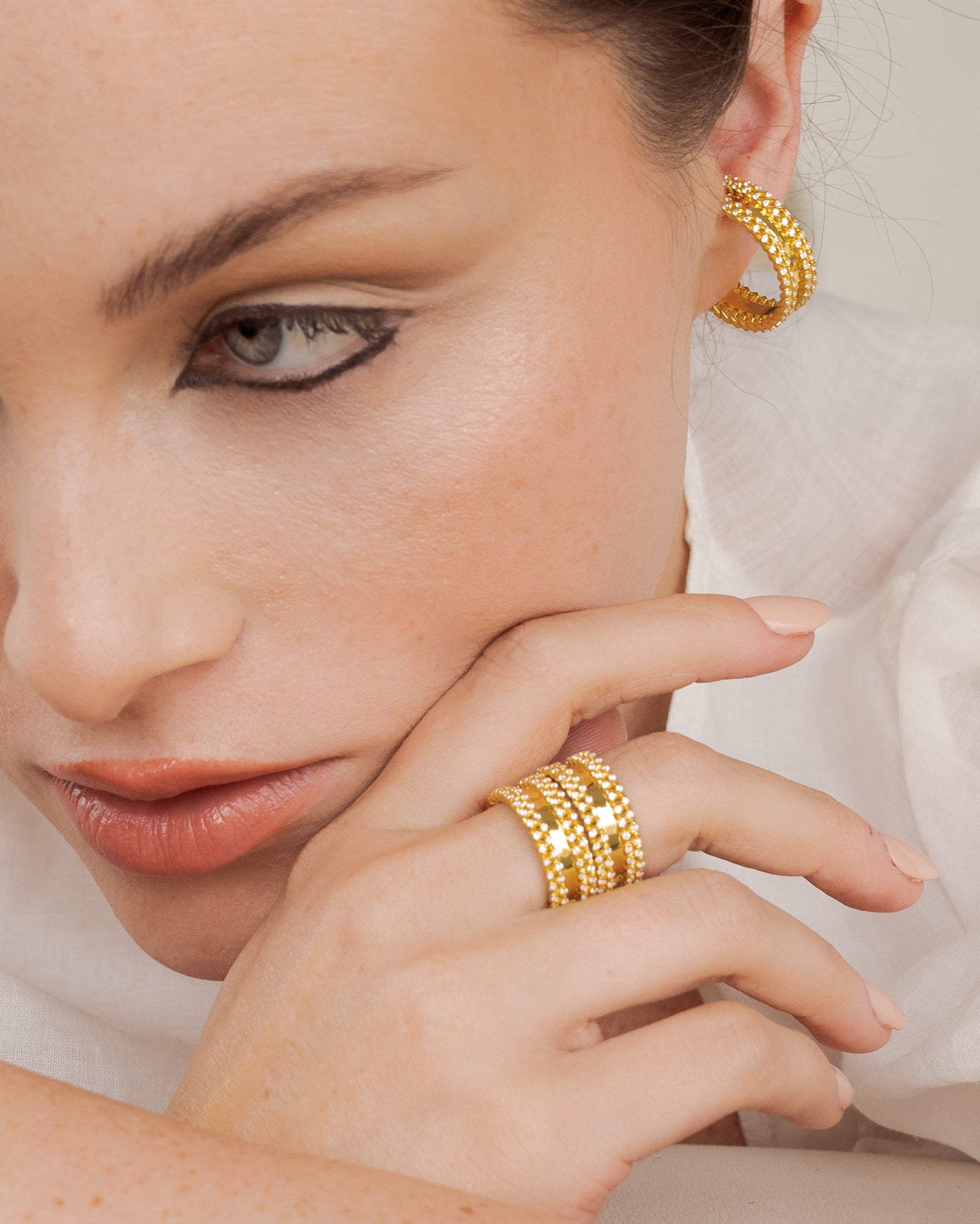 Side Braid Band Ring