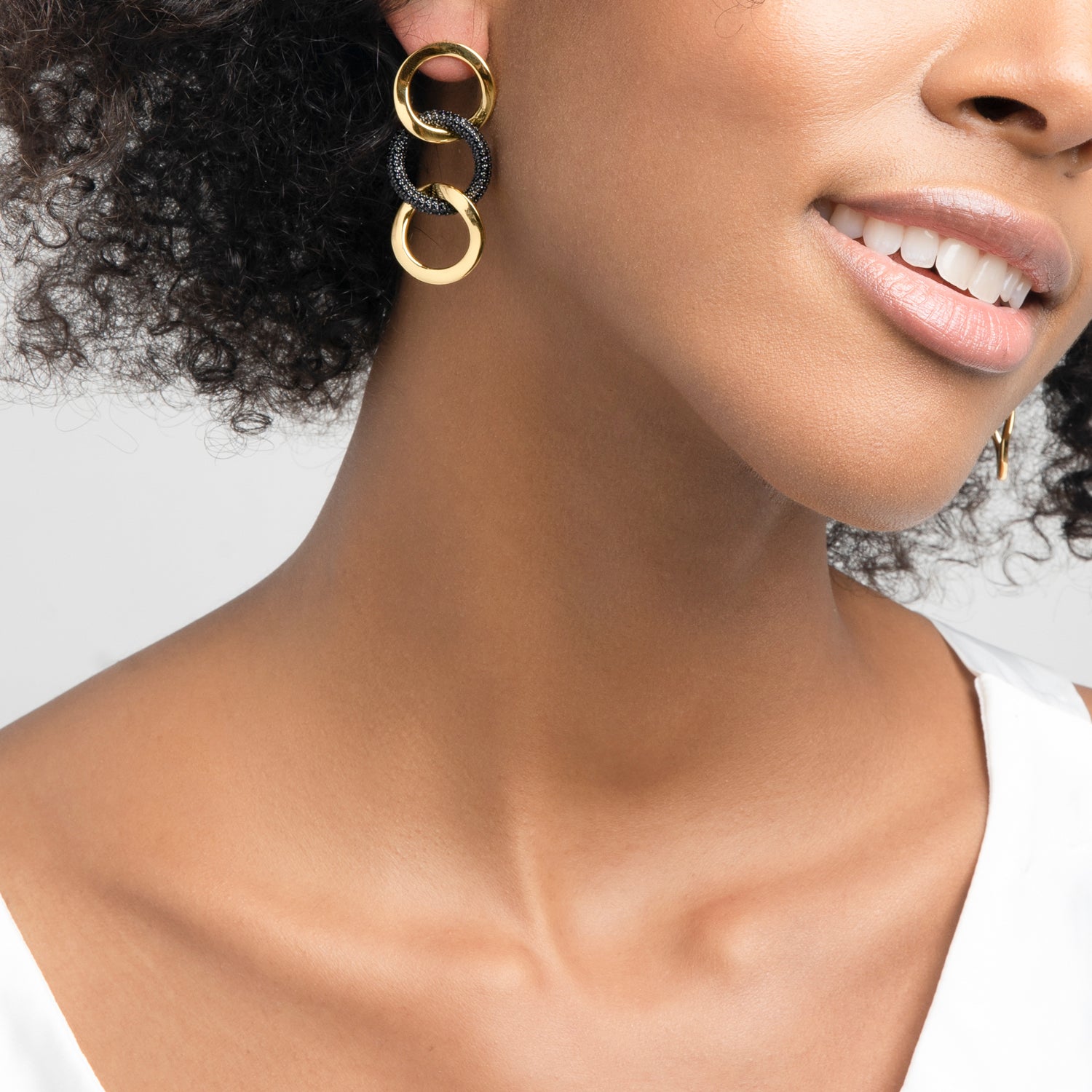 ZARUX - 20k Yellow Gold Vermeil Drop Earrings with Black Onyx